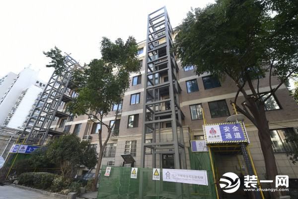 郑州老旧小区加装电梯 图片