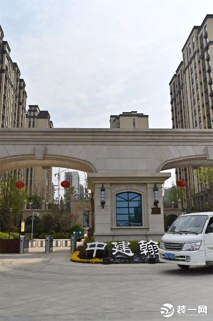 郑州有家装饰总监工检日记录 进入小区图片