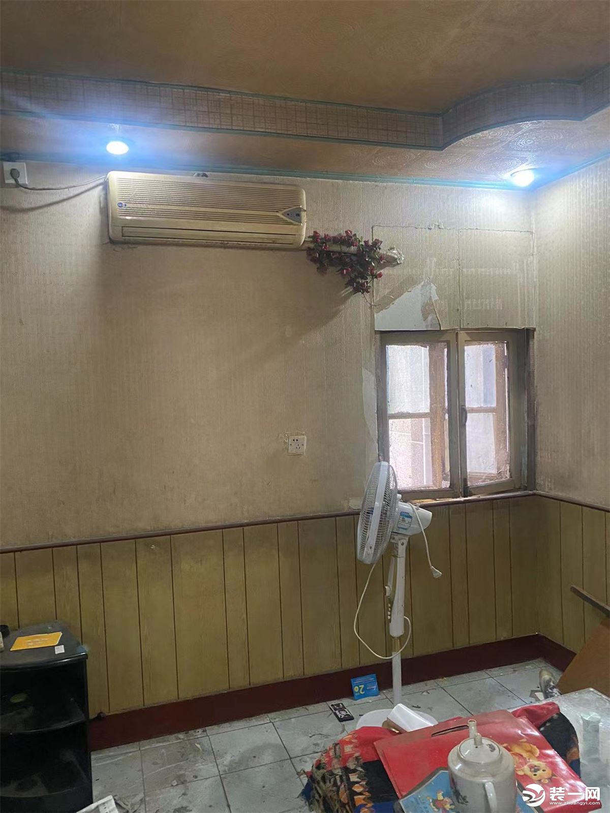 现代简约风改造前效果图