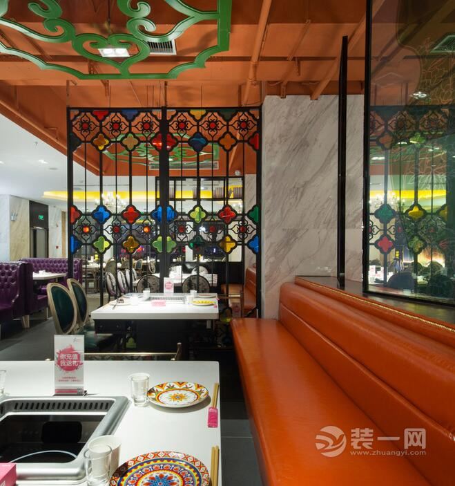 装修网创意火锅店设计效果图