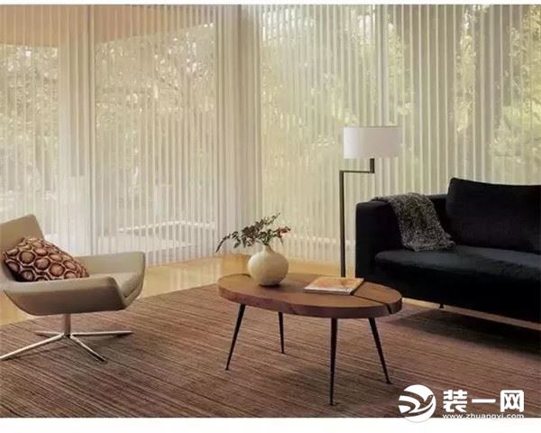 垂直百叶窗