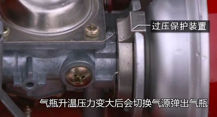 突然爆炸，女子几近失明！这个东西可能你也在用