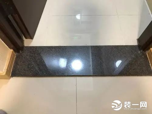 过门石图片