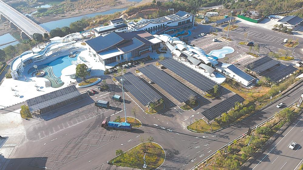 福建高速建成​56处光伏电站