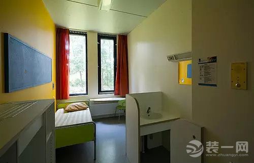 史上最豪华监狱内部装修实景图
