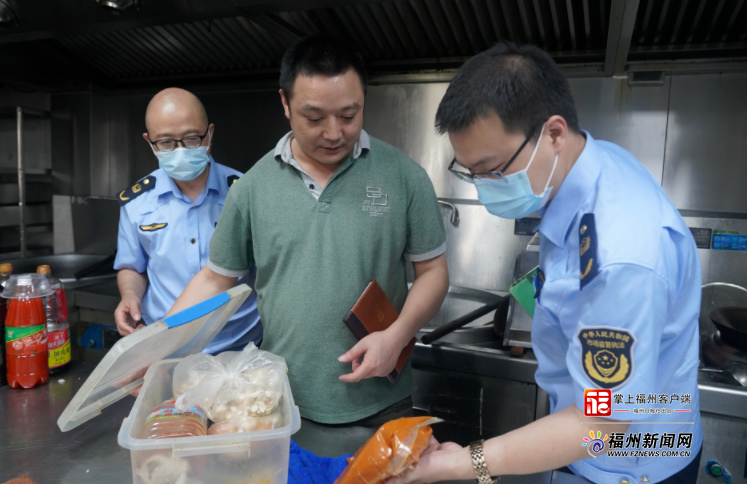 全方位“体检” 福州开展校园食堂“点题整治”行动
