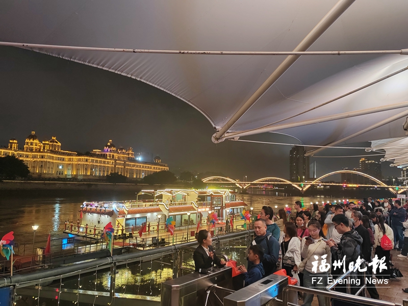 国庆假期江河City Boat火了 “舟”游有福之州徜徉生态之旅
