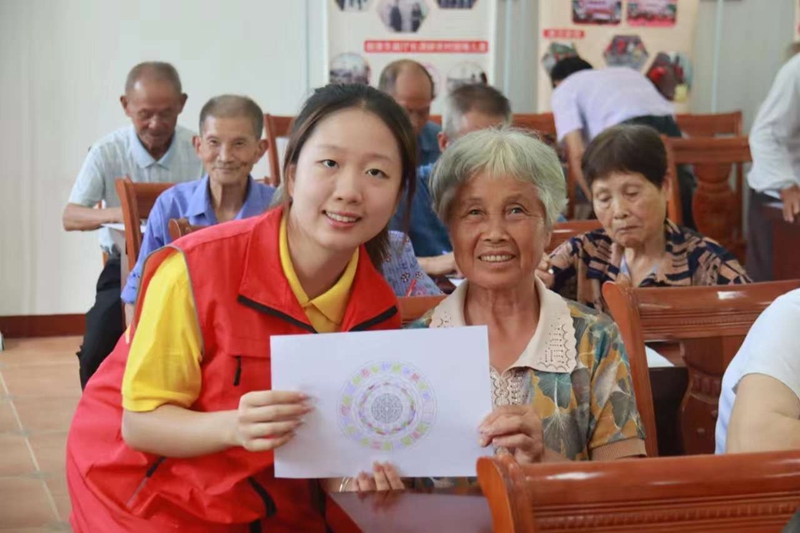 乐龄助老志愿相随 福建农大学子笃行在一线