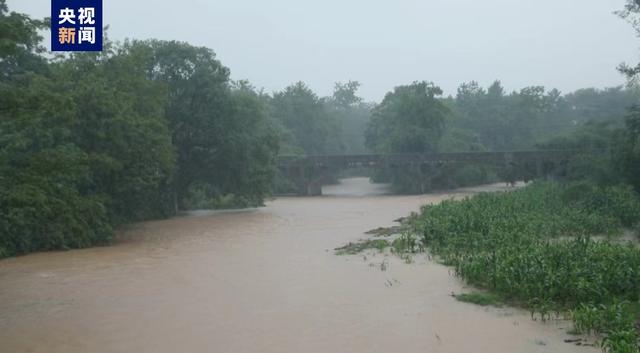 湖南70县（市、区）出现暴雨 橙色预警