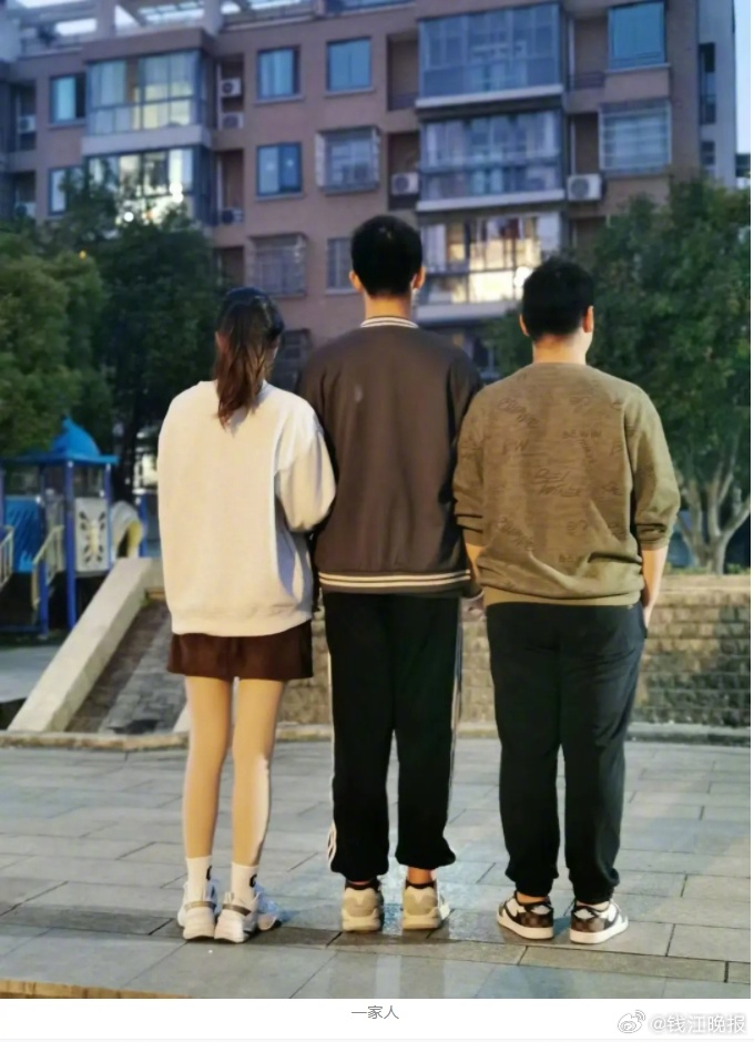 浙江一男孩小学就长到1米91，作息规律不挑食，爱打篮球