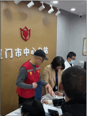 福建一女老师病危！献血点排起长队……