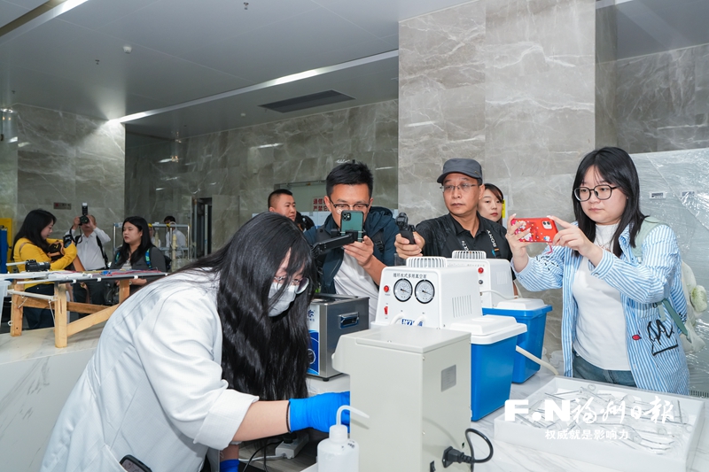 中央、省市重点新闻单位记者和网络大V聚焦“海上福州” 讲好福州向海图强的故事