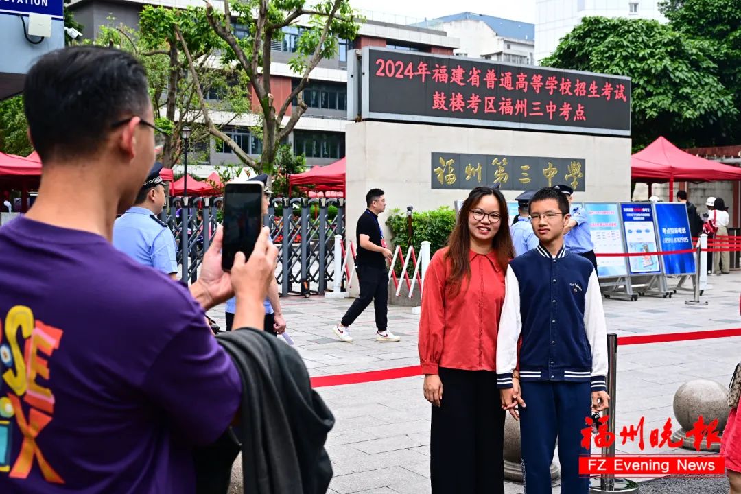 刚刚！刷屏了！福州二中、福州三中、屏东中学这一幕幕……