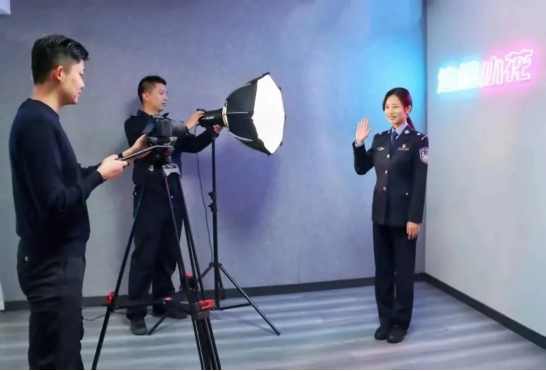 “全网最甜”退役女兵，是来自福建的她？